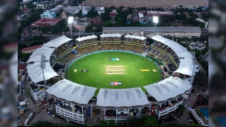 আদৌ হবে তো আইপিএল ফাইনাল? আহমেদাবাদের আকাশে আশঙ্কার কালো মেঘ! চিন্তায় ফ্যানেরা IPL 2023 Final CSK vs GT Weather update chance of Rain and Storm during Chennai Super Kings vs Gujarat Titans match at Ahmedabad sup