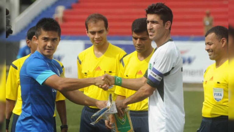 ভারতে আসছে পাকিস্তান ফুটবল দল! সুনীলদের বিরুদ্ধে জোর লড়াই