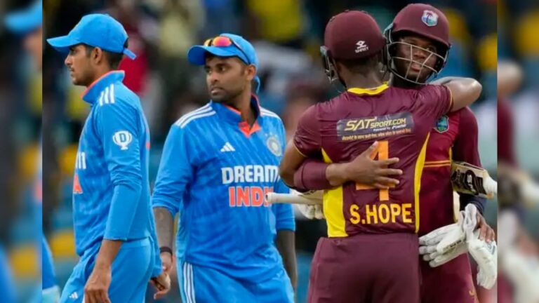 অযথা দল নিয়ে পরীক্ষা, ব্যাটিং অর্ডারের ব্যর্থতা, দ্বিতীয় ওডিআইতে লজ্জার হার ভারতের India vs West Indies 2nd ODI Highlights West Indies beat Indian Cricket Team in second One Day by 6 wickets and level series 1-1 sup