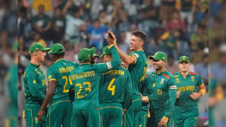 টানা চার ম্যাচে হার বাংলাদেশের, দক্ষিণ আফ্রিকার কাছে হেরে সেমির আশা কার্যত শেষ শাকিবদের ODI World Cup 2023 South Africa vs Bangladesh South Africa beat Bangladesh by 149 runs in ICC World Cup 2023 sup