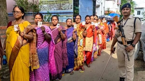 Lok Sabha Election 2024: কমিশনের অপেক্ষা না করে লোকসভা ভোটের নির্ঘণ্ট ঘোষণা করে দিলেন বীরভূমের BJP নেতা
