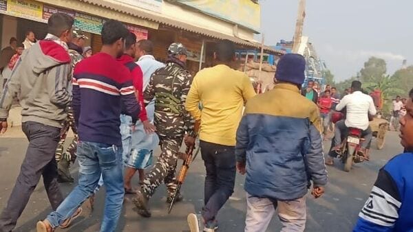 Sandeshkhali Attack: সন্দেশখালি কাণ্ডের ৮ দিনের মাথায় পুলিশের হাতে গ্রেফতার শাহজাহানের ২ শাগরেদ