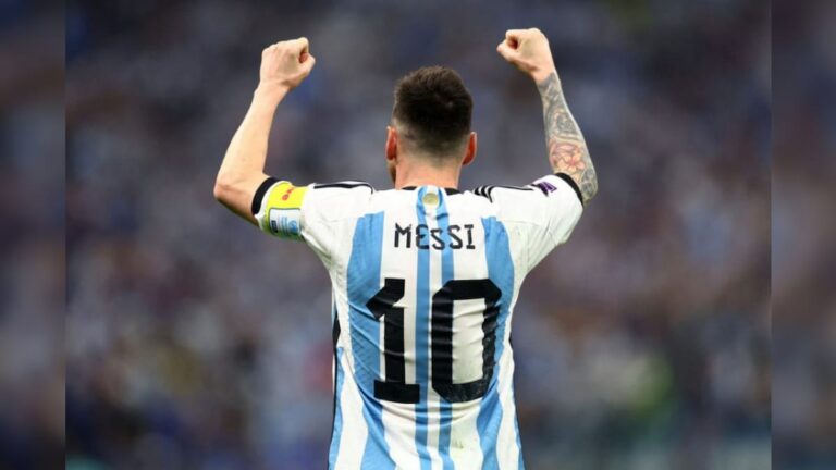 অবসরের প্রথম ধাপে মেসি! দীর্ঘদিন গায়ে তুলবেন না আর্জেন্টিনার জার্সি Big Breaking Lionel Messi can take a year break from playing for Argentina sup
