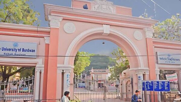 Burdwan University: যাদবপুরের ঘটনার পর বহিরাগতদের হস্টেল ছাড়ার নির্দেশ বর্ধমান বিশ্ববিদ্যালয়ের