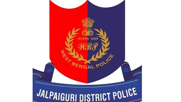Police death: পথ কুকুরকে বাঁচাতে নিজের জীবন দিলেন ওসি, শোক জলপাইগুড়ির পুলিশ মহলে