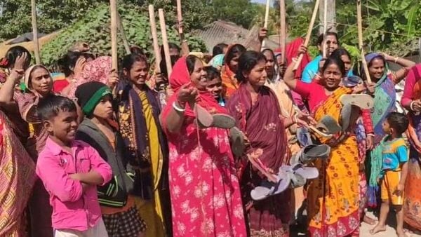 Sandeshkhali protest: ‘সন্দেশখালিকে নন্দীগ্রাম বানাবই !’ বিজেপির বিধায়কের ফোন রেকডিং প্রকাশ্যে আনল TMC
