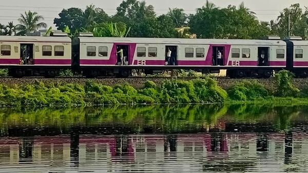Bengal Railway Project: বাংলার থমকে যাওয়া রেলপ্রকল্পে সবুজ সংকেত, বিরাট লাভবান হবেন বাসিন্দারা – kaliyaganj-buniyadpur railway project will restart, new hope in northbengal